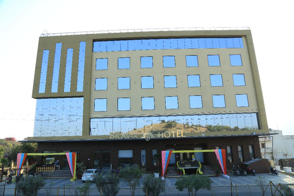 bravia hotel panchsheel