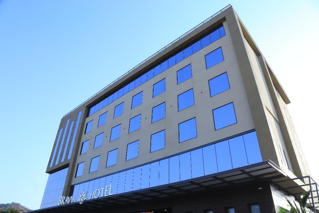 bravia hotel panchsheel