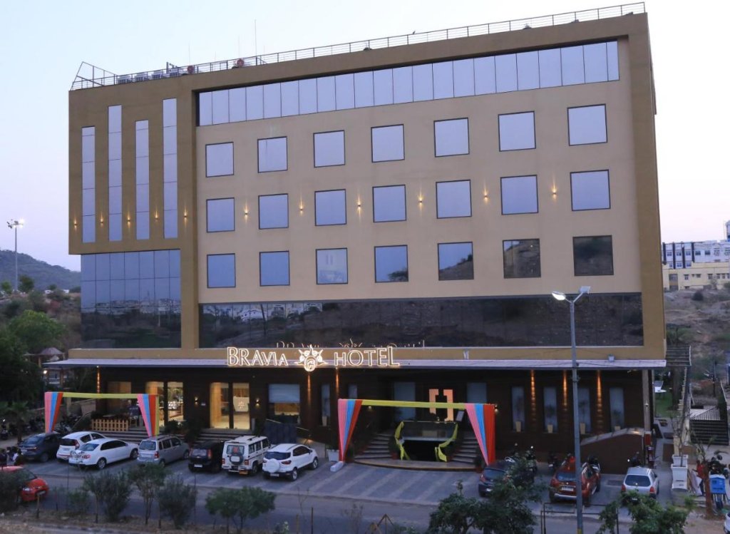 bravia hotel panchsheel