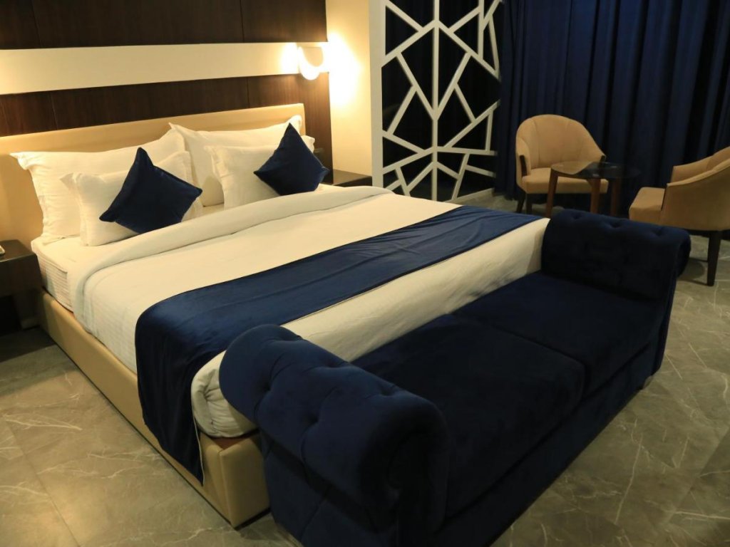 bravia hotel panchsheel