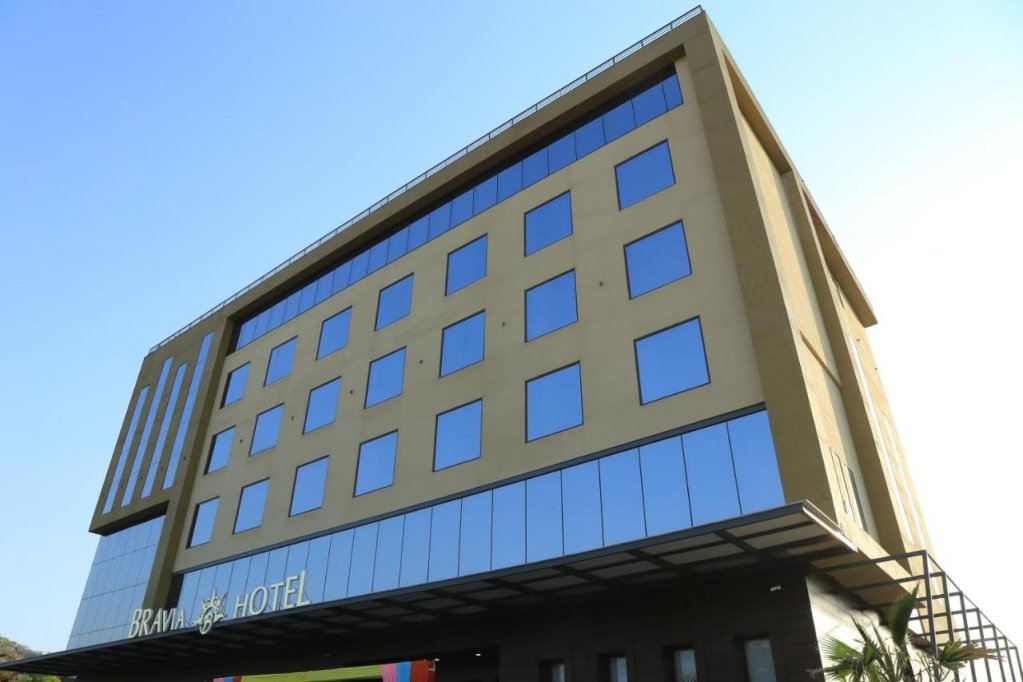 bravia hotel panchsheel