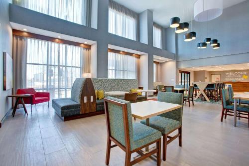 hampton inn and suites borger