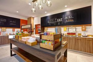 Hampton Inn & Suites Borger,Borger>>Amarillo,3 star