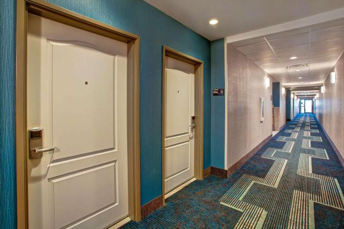 hampton inn and suites borger