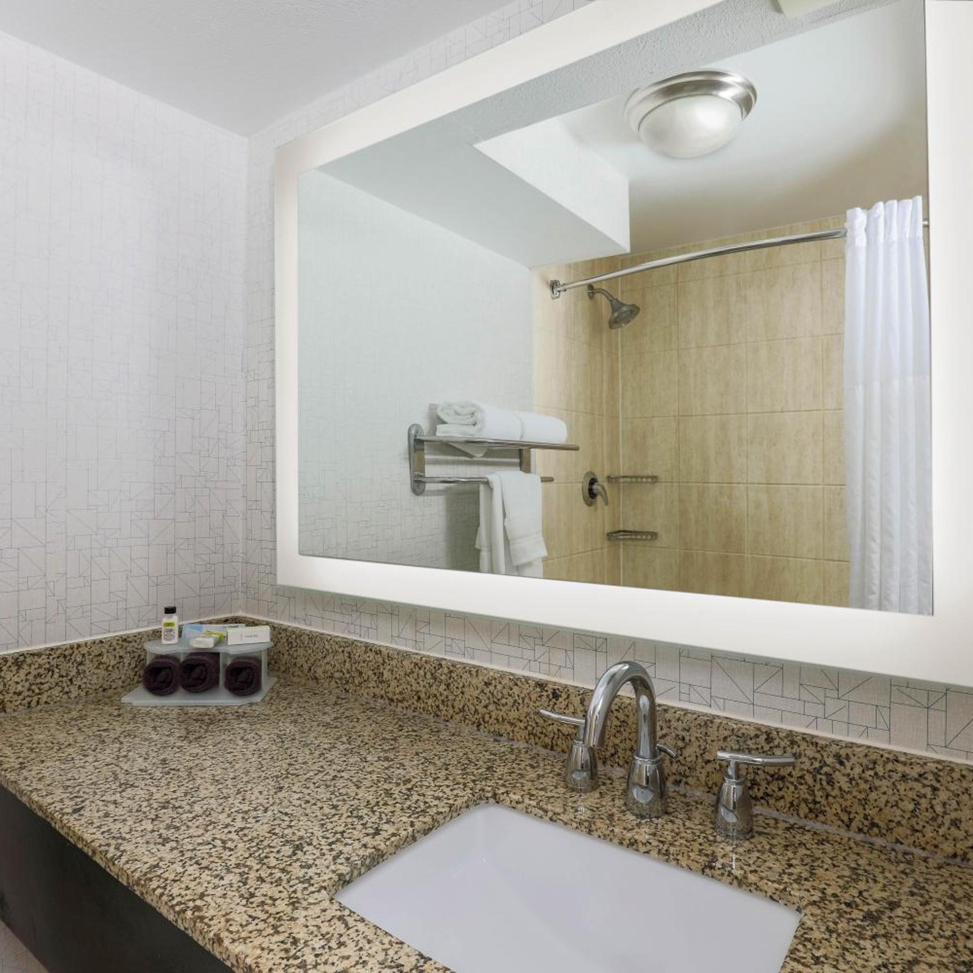 holiday inn express and suites fort worth downtown by ihg