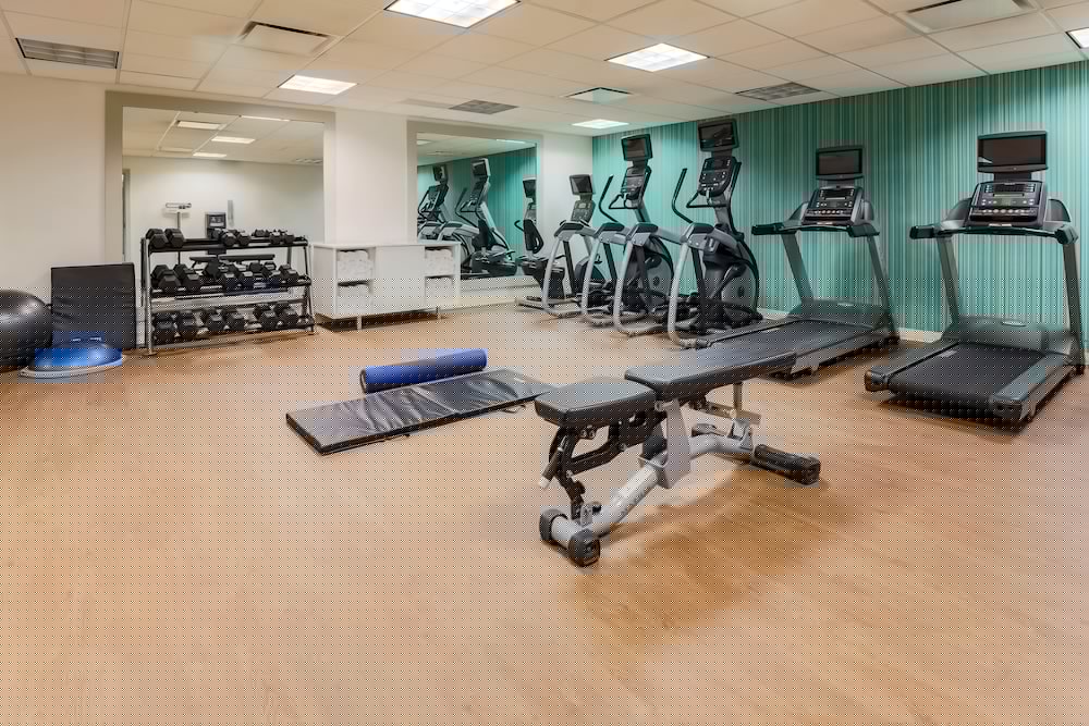holiday inn express and suites fort worth downtown by ihg