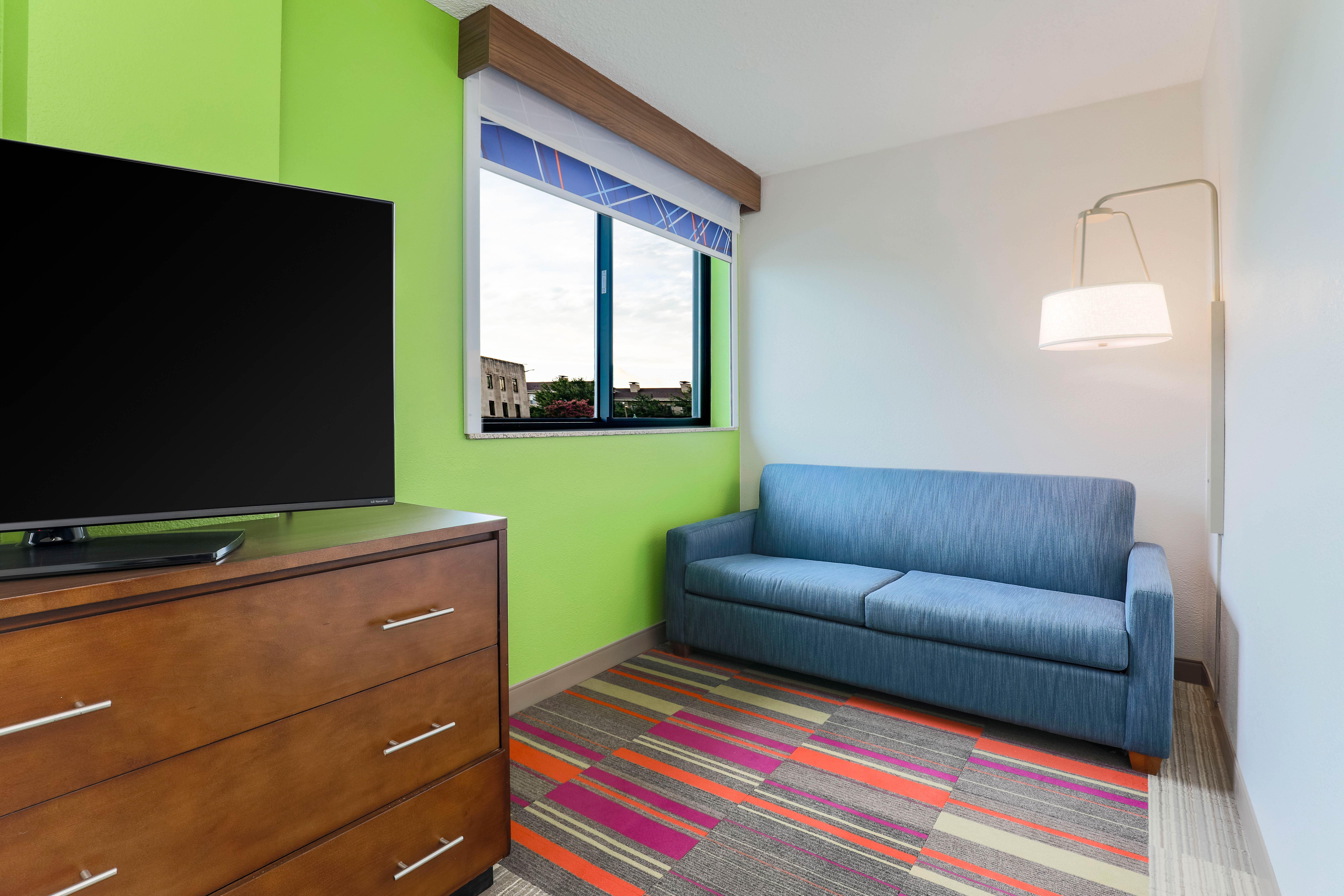 holiday inn express and suites fort worth downtown by ihg
