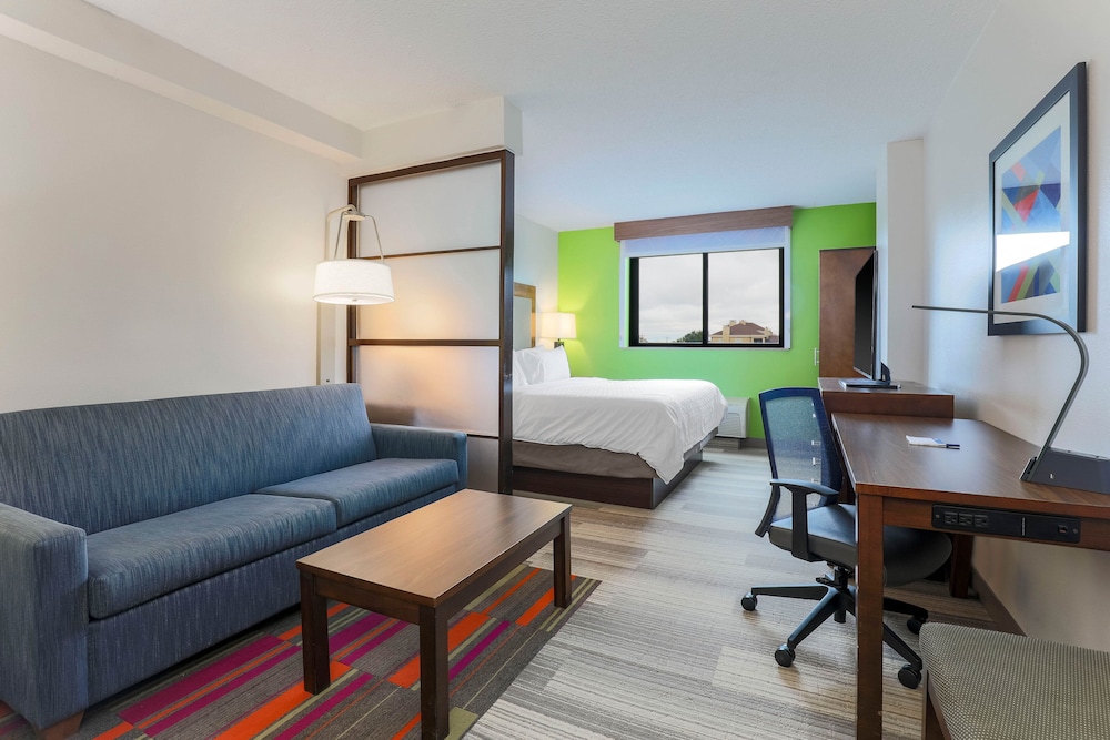 holiday inn express and suites fort worth downtown by ihg