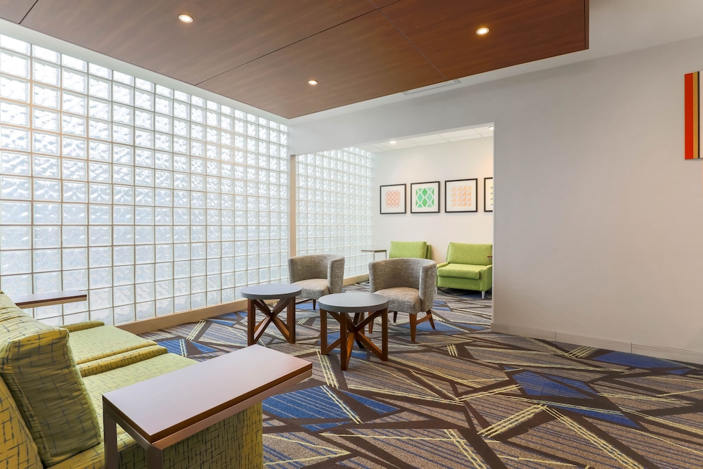 holiday inn express and suites fort worth downtown by ihg