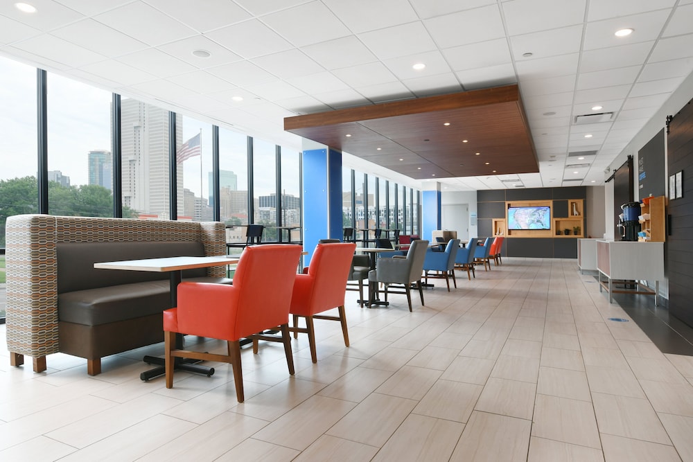 holiday inn express and suites fort worth downtown by ihg
