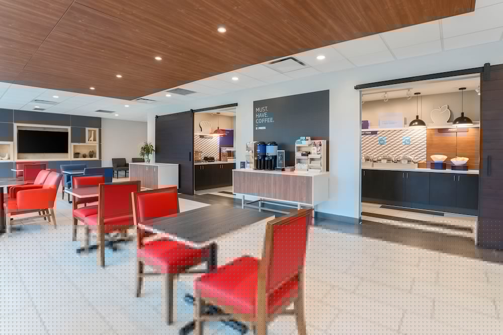 holiday inn express and suites fort worth downtown by ihg