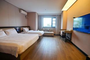 hanting hotel qiandaohu tourist wharf center