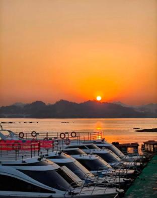 hanting hotel qiandaohu tourist wharf center