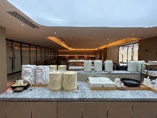 ji hotel guiyang airport road