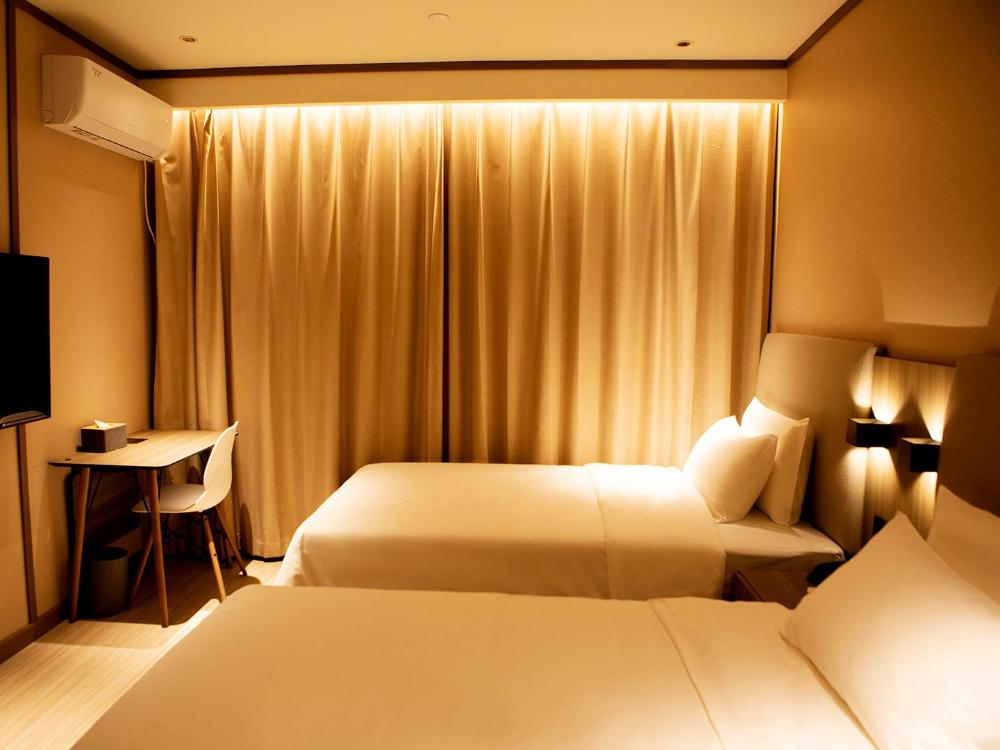 hanting hotel shijiazhaung jingxing mining district