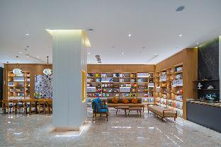 hanting hotel jiujiang railway station square