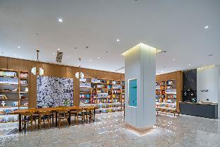 hanting hotel jiujiang railway station square