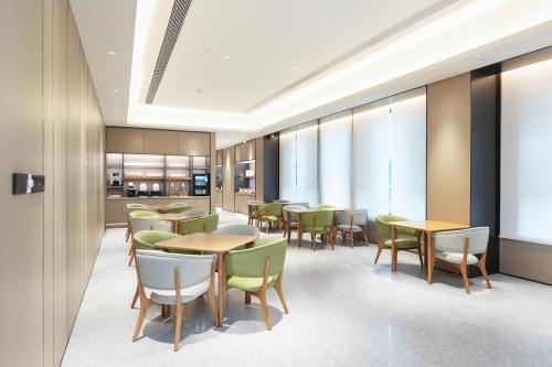 ji hotel chongqing caijia metro station