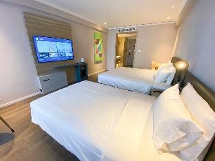 hanting hotel harbin west railway station north square