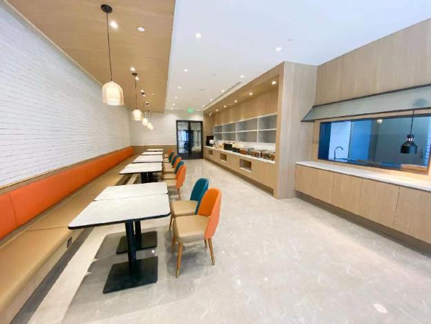 hanting hotel harbin west railway station north square