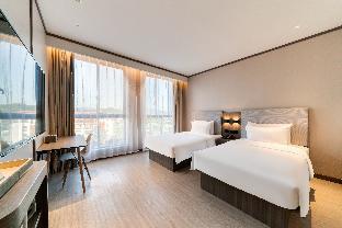 hanting hotel jiangshan dongyue road