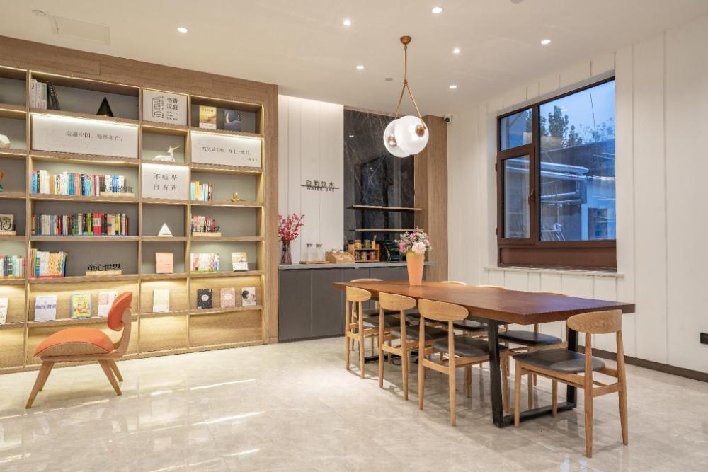 hanting hotel jinan yingxiongshan road luneng lingxiucheng