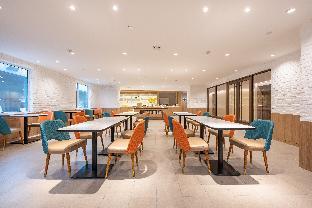 hanting hotel jinan yingxiongshan road luneng lingxiucheng