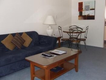 755 Regal Court,North Dunedin>>Dunedin,4 star