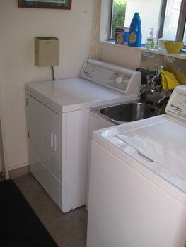 755 Regal Court,North Dunedin>>Dunedin,4 star