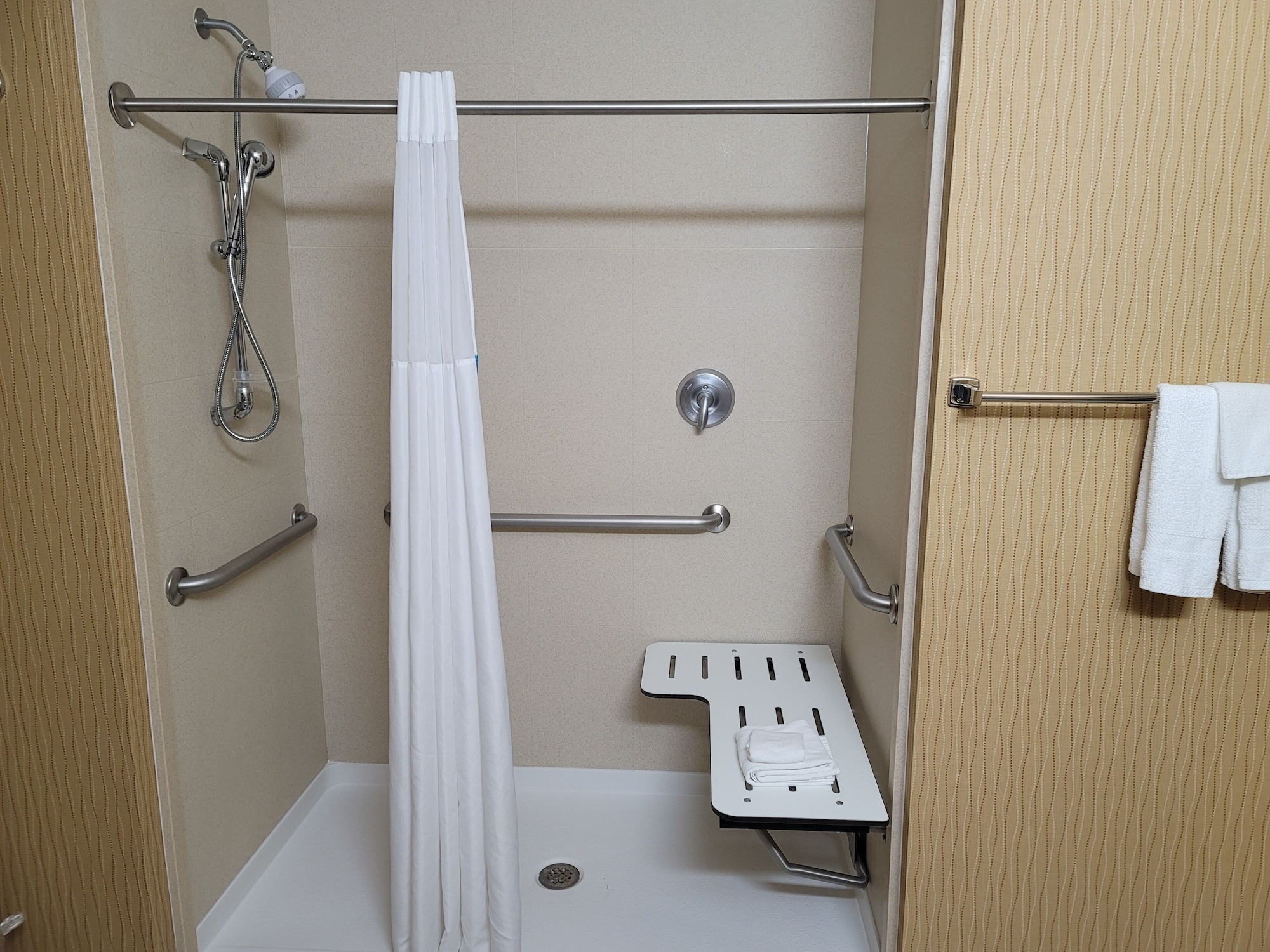 hampton inn austin oak hill