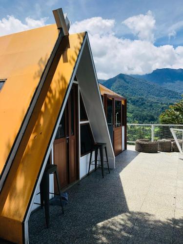 de pointe resort and resto