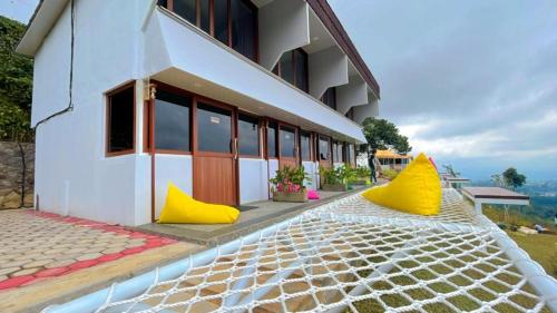 de pointe resort and resto