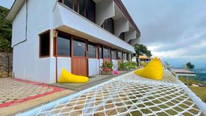 de pointe resort and resto