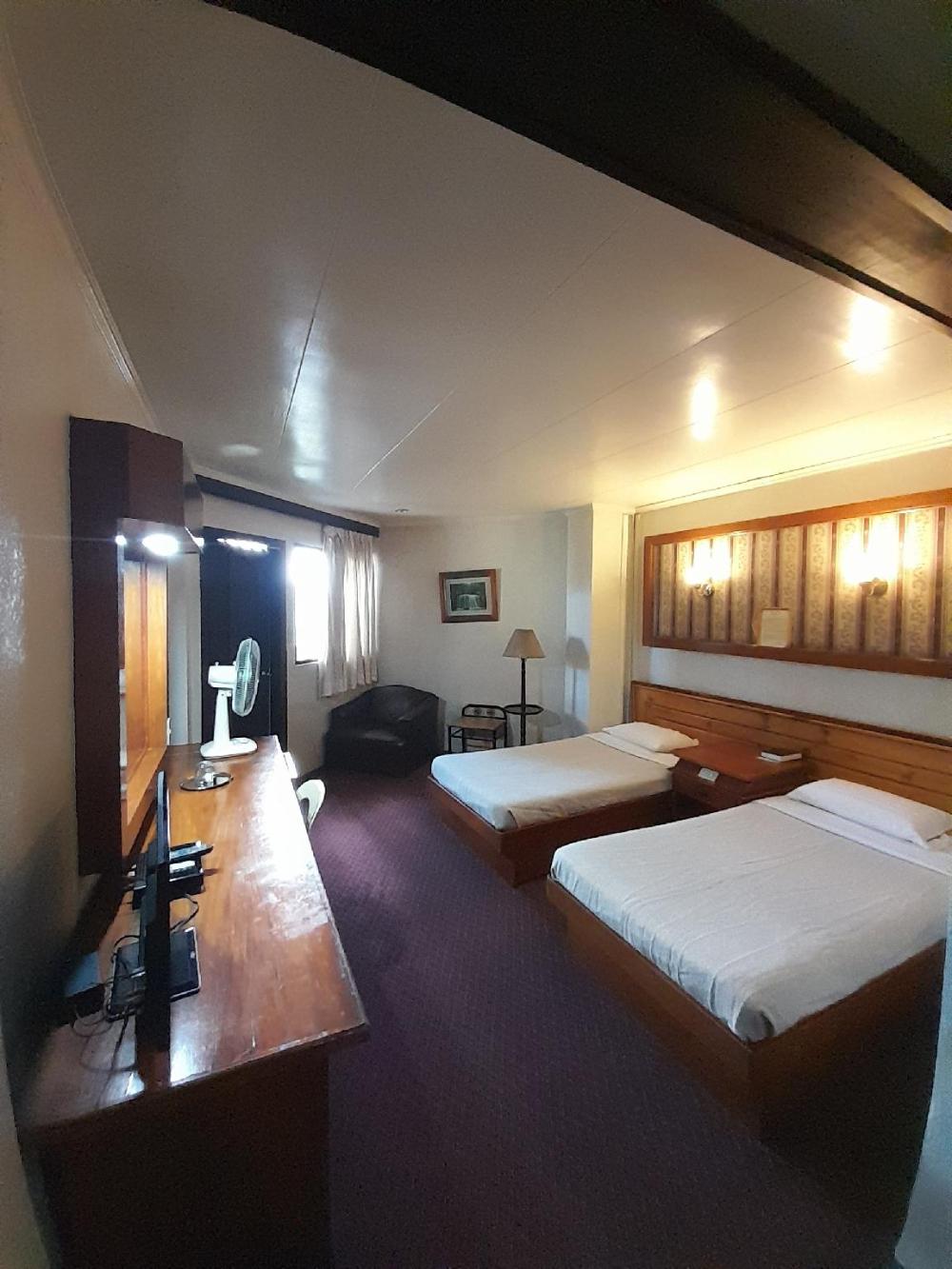 baguio palace hotel