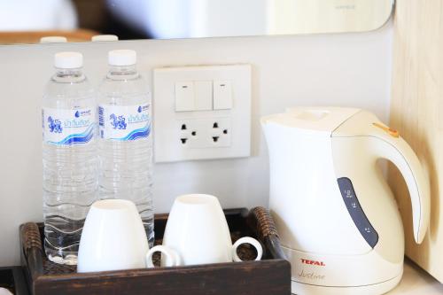 the wood pattani hotel