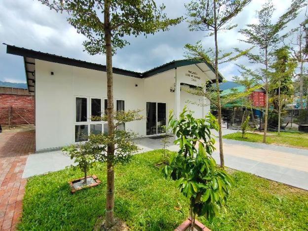 twin jets resort