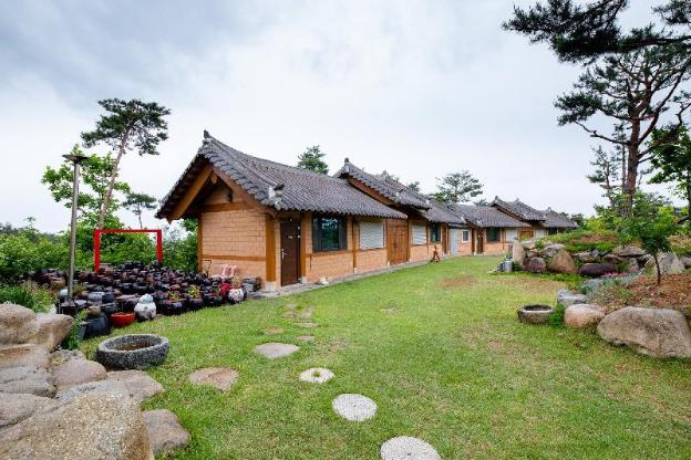 yangyang cheongjong healing forest pension
