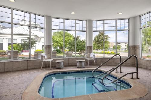 hilton garden inn ames