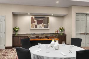 hilton garden inn ames