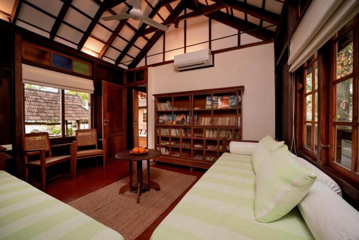 samiira on ashtamudi lake