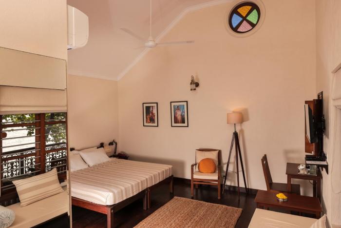 samiira on ashtamudi lake