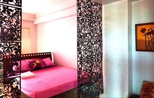 budget backpackers transient house near naia