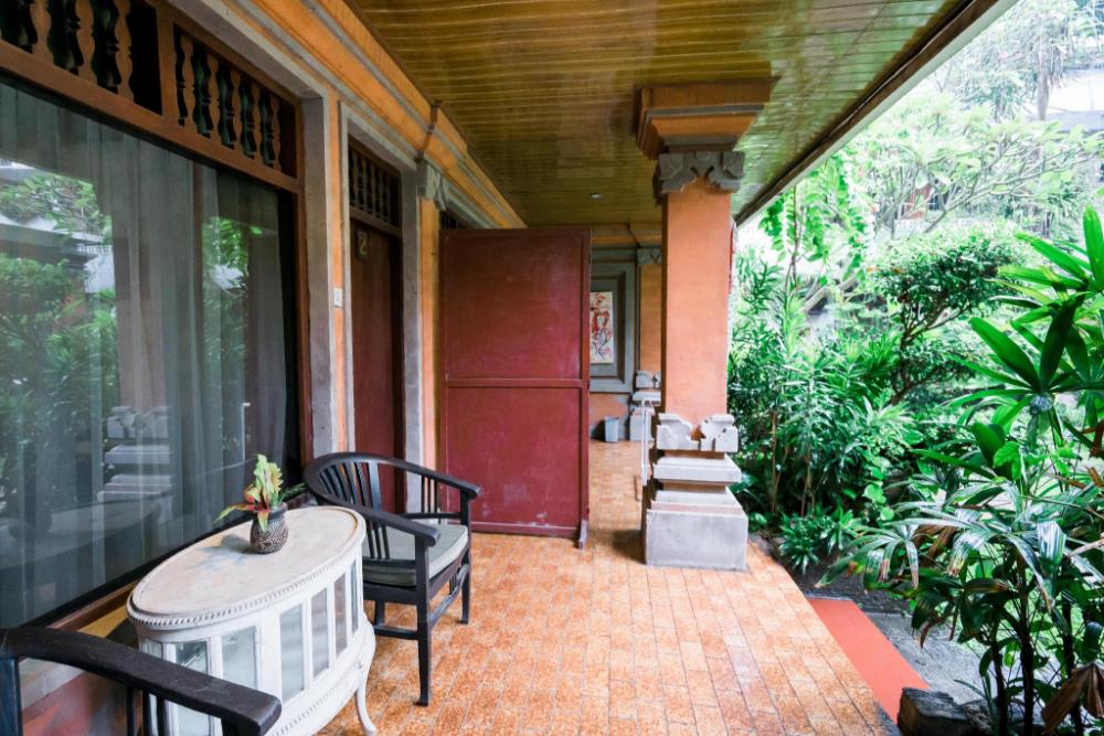 urbanview hotel ananda beach sanur