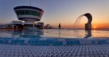 albergo yacht club marina di loano