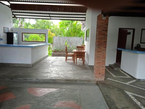 family house hotel kuta