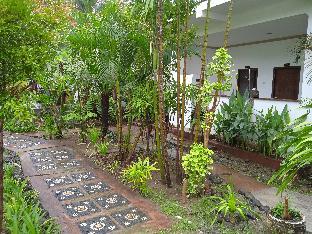 family house hotel kuta