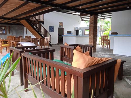 family house hotel kuta