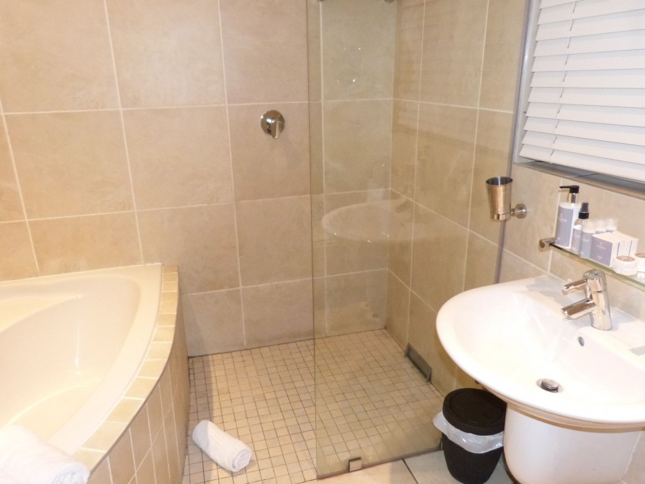the hampton exclusive guest house