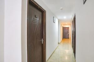 capital o 86923 hotel usha continental