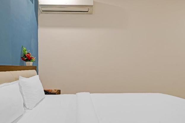 capital o 86923 hotel usha continental